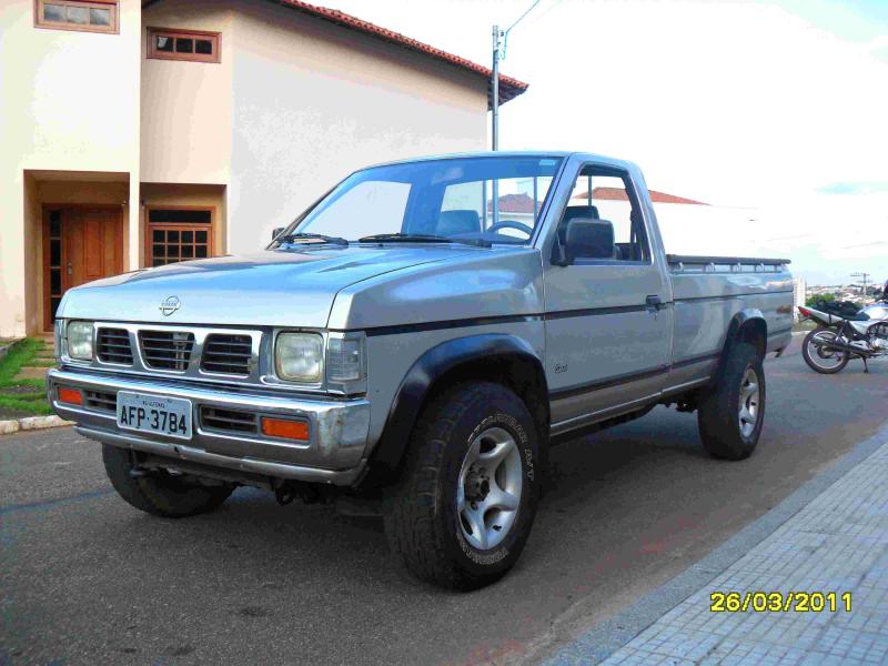 Vendo nissan d21 diesel #4