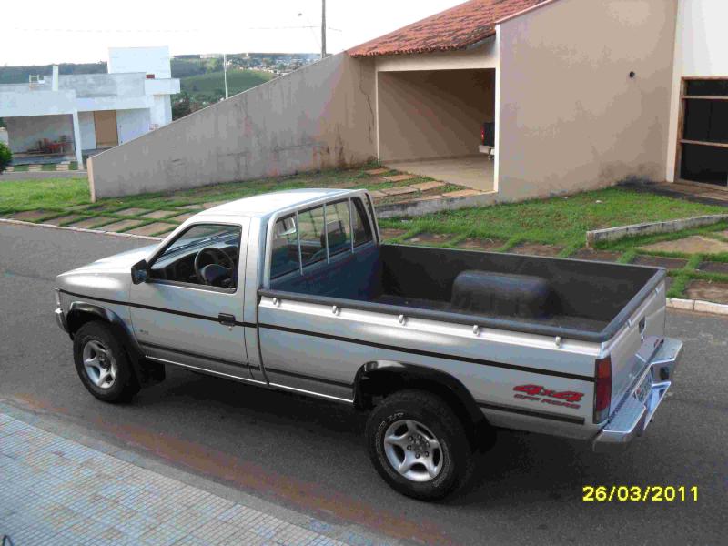 Nissan 4x4 pickup diesel turbo #3