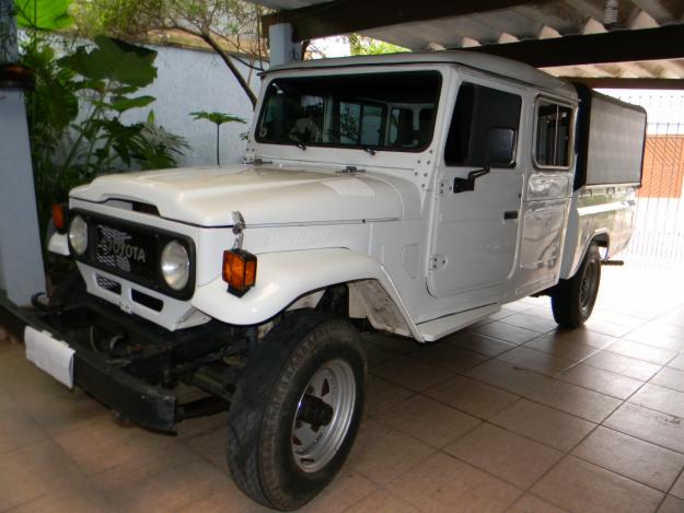 Venda toyota bandeirante cabine dupla