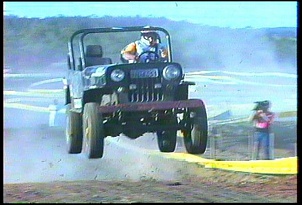 J5 voando em Camaqu