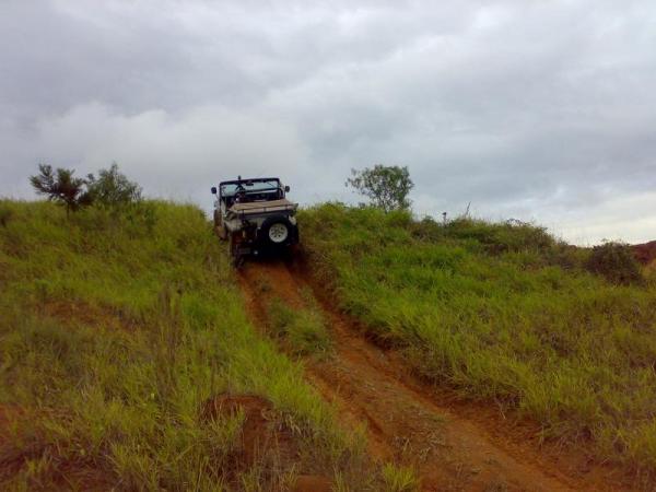 Esse barranco parecia bem mais inclinado de dentro do Jeep...rs