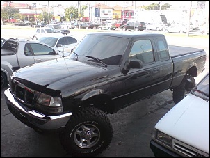 ela esta com outro kit de rodas. mas enho estes ainda.
