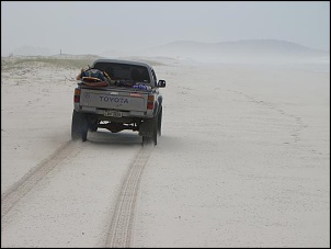 DSC09288 (1) - Toyota andando bem na areia