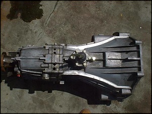 CAMBIO ZF 6MARCHAS+R 4X2 NOVO SEM USO AGUENTA +100KGFM TORQUE C/ SAIDA P/ TOMADA DE FORA RADIADOR DE OLEO (LUBRIFICAO FORADA) ORIGINAL DOS...
