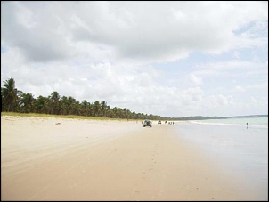 na praia da ilha da croa a caminho de carro quebrado...
