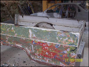 A surpresa 7 camadas de tinta e nada de ferrugem. E no era so na carroceria na lata toda so aporta do carona que nao era original tinha menos tinta...