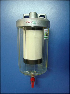 O PURIFICADOR ELETROSTATICO PURIFILT, PRODUZIDO PELA ER-BR,  O UNICO PURIFICADOR DO MERCADO, PURIFICADOR POIS TRABALHA COM MICROFILTRAO, RETIRANDO PARTICULAS SLIDAS DE AT 1 MICRA, E POR MEIO DE TECNOLOGIA ELETROSTTICA, RETEM 99,99% DA AGUA ACUMULADA NO DIESEL. DIESEL SEM AGUA E SEM PARTICULAS SLIDAS....S COM PURIFILT.