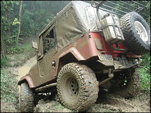 17-10-2209 Sabado dia de chuva , depois de muito tempo sem trilha , com reforma e trocas de viaturas , resolvemos testar o CHAPOLIN , como ainda tem muita viatura no estaleiro fomos s em 2 jeeps;