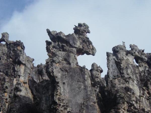 Detalhe da formao rochosa da Gruta do Salitre.