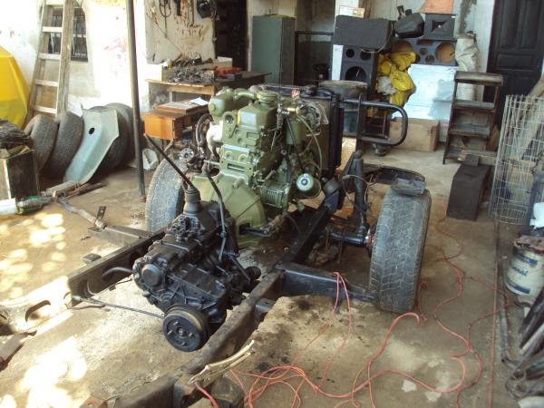 Motor OM-364-LA e Caixa 5 Marchas aps instalao