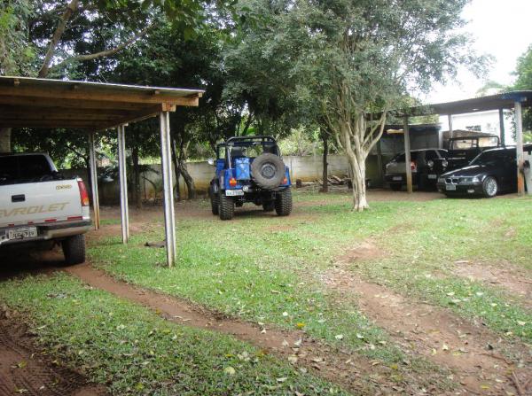 Garagem completa, s faltou a 7Galo...