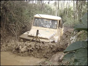 Ttanomovel! O monstro! haha 
sem arranque sem lenta sem freio mas com MUITA ADRENALINA! HAHA