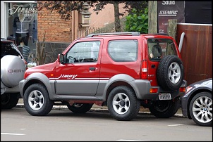 Inaugurando... 
 
Descoberto um dos atributos do Jimny, bom de estacionar em vagas apertadas! heheeheh