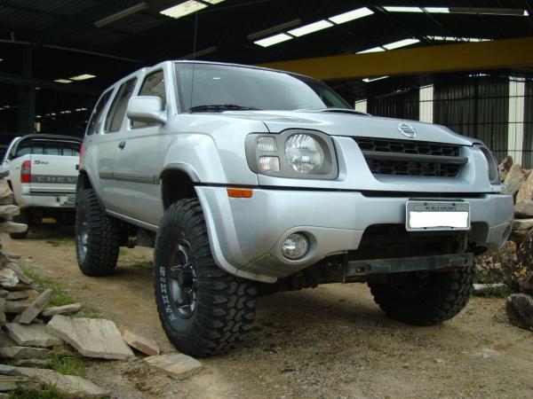 Ainda sem o novo parachoque de ao da 4WD e guincho Ekron!!!