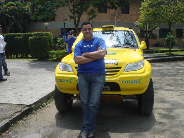 Eu e o carro do Kever Kolberg