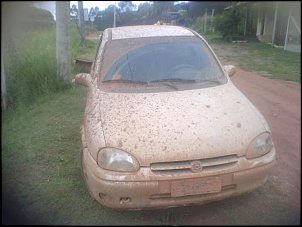 esse naum   4x4 mas naum fica na lama....gls 1.6 16v