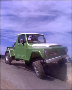 A equipe do Jeep Clube Otaclio Costa