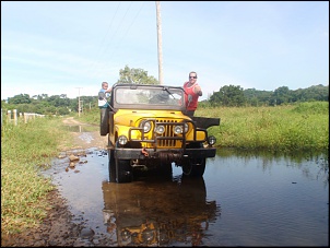 Tenho uns brinquedinhos 4x4 para me divertir por aqui....