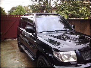 vendo ano 2004  
carro muito bem conservado  
quero 30,000,00 
 completo