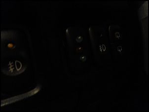 foto do led indicador de acionamento da ventoinha colocado no painel da vtr
