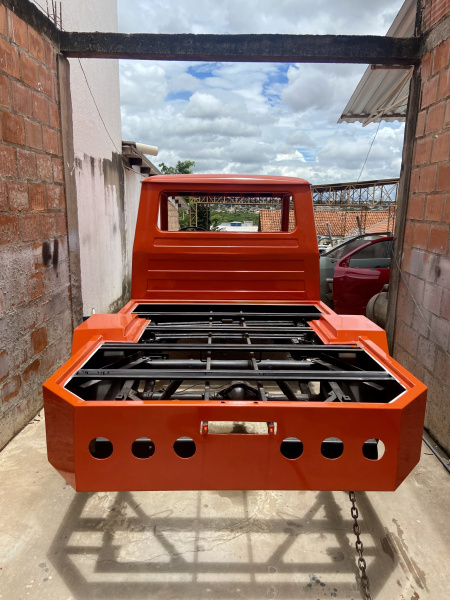 F75 CARROCERIA