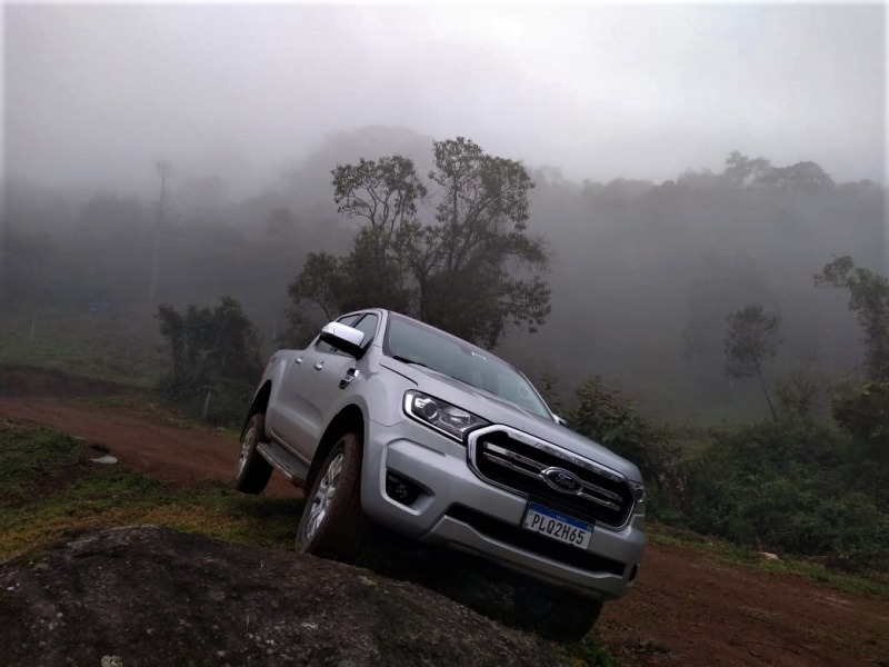 Adaptar 4x4 na F-1000-ford-ranger-xlt-4x4brasil-1-.jpg