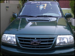 GM Tracker.-carro-de-frente.jpg