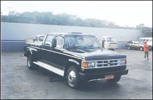 Chevrolet  D10  e  D20  modelos estranhos-d40-rodadoduplo.jpg