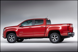 Trailblazer x Dakar x SW4-2015-chevrolet-colorado-rear-three-quarters.jpg