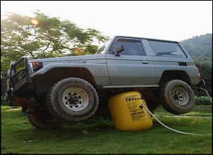Macaco Inflavel!! Eu acho!!-airjack-4-toneladas.jpg
