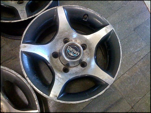 Compro roda do Samurai-cid_22f62daa-4ca4-4680-b2cd-0e08b3b6e765.jpg