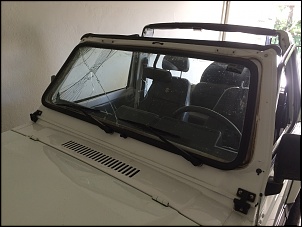 COMPRO - Quadro Parabrisa Suzuki Samurai Canvas 1994-foto-21-11-16-11-37-28.jpg