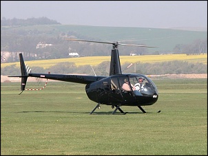 Agrale Marrua AM 200-robinson-r44-3.jpg