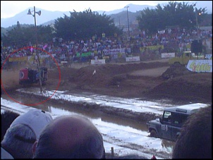 . : COBERTURA - Fenajeep 2005 - ao Vivo (ou quase) : .-capoteviolento_788.jpg