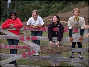 2 Encontro do Clube Land Rover Brasil 4x4 - Ibitipoca-galera_feminina.jpg