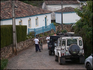 2 Encontro do Clube Land Rover Brasil 4x4 - Ibitipoca-land_igreja.jpg