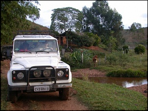 2 Encontro do Clube Land Rover Brasil 4x4 - Ibitipoca-passando_ponte.jpg