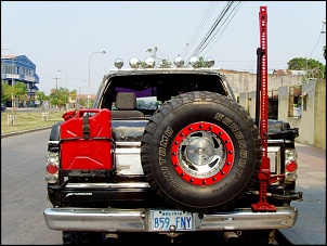 Ford Bronco-anillo-llanta-trasera.jpg