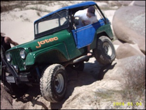 -jeep_na_pedra.jpg