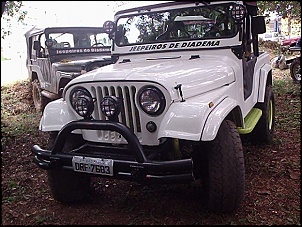 Veiculos 4x4 roubados-jeep-branco-diadema.jpg