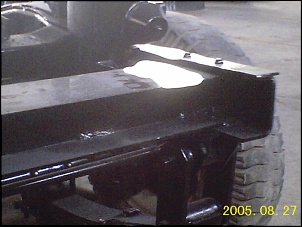 Camionete F-75  1964-travessa-chassis.jpg