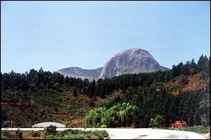 Niva 1995 - SUVdesenvolvido-es-vista-da-br-262-para-pedra-azul-r.jpg