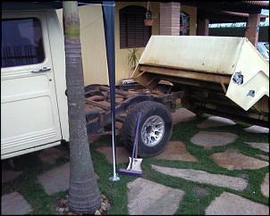 F-75 1981 ohc , fazendo tudo sozinho-tras25113.jpg