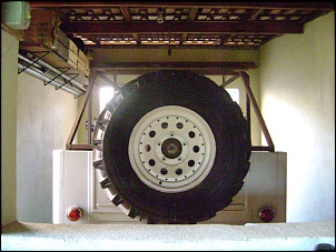 D8l-jeep1.jpg
