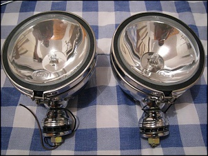 Lata-de-Lixo...-farol-de-milha.jpg