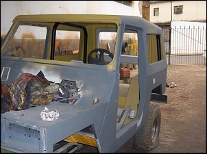 ENGESA FASE II 1989 - Yellow Submarine-lateral.jpg