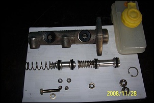 CJ5 - V6 4.3 Vortec-servo-009.jpg
