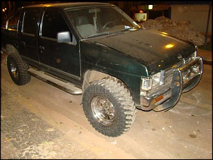 INSANA  Nissan D21-dsc01401.jpg