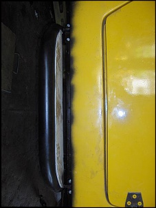 ENGESA FASE II 1989 - Yellow Submarine-estribo9.jpg