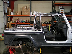 CJ5 - V6 4.3 Vortec-side_1.jpg